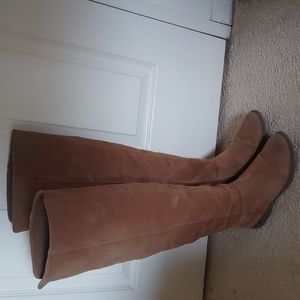 Over the knee boot